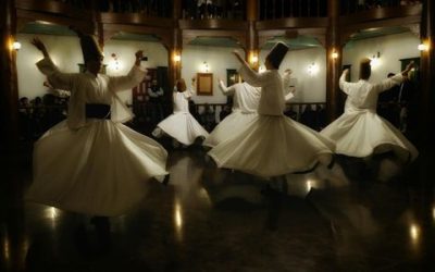 İlahi ve Semazen Gösterisi Sunan Tasavvuf Ekibi Hizmeti